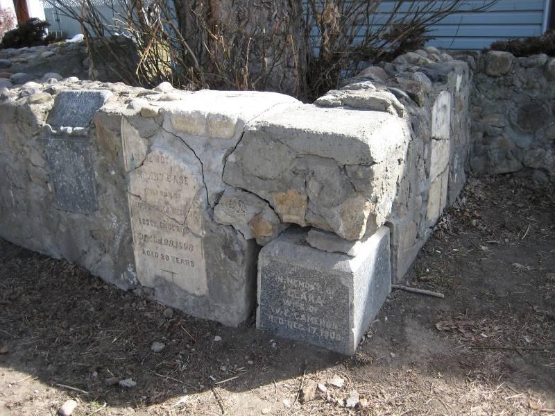 Pioneer Park Cemetery Memorial Wall